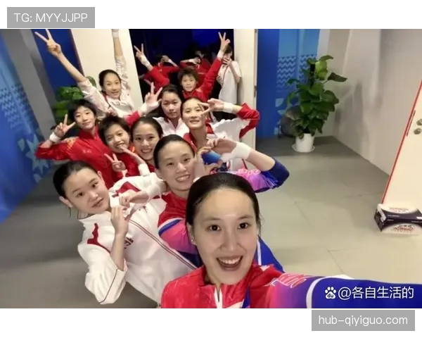 掌敏洁回家像个普通人，球场上却像走红毯到底谁能懂她？