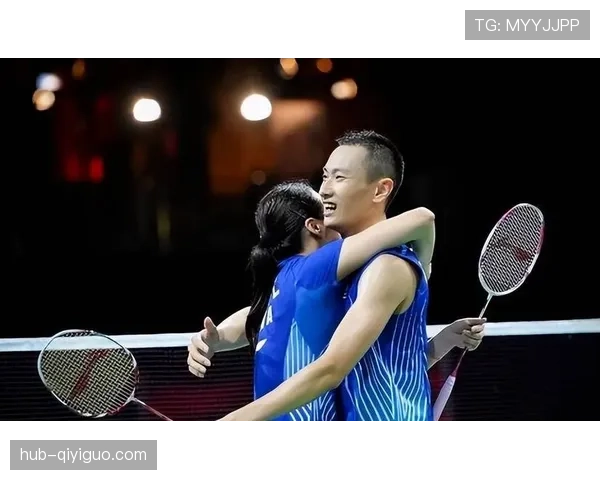 张楠又在朋友圈晒豪车，隔壁老王都眼红了这是抢谁的剧本？